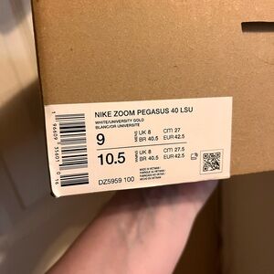 LSU Nike Zoom Pegasus 40